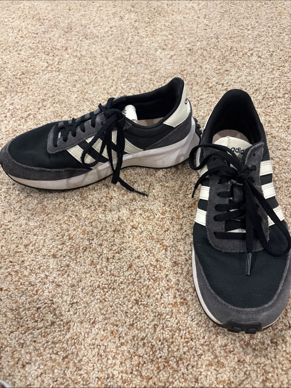 adidas Black and White Men’s Low-Top Sneakers